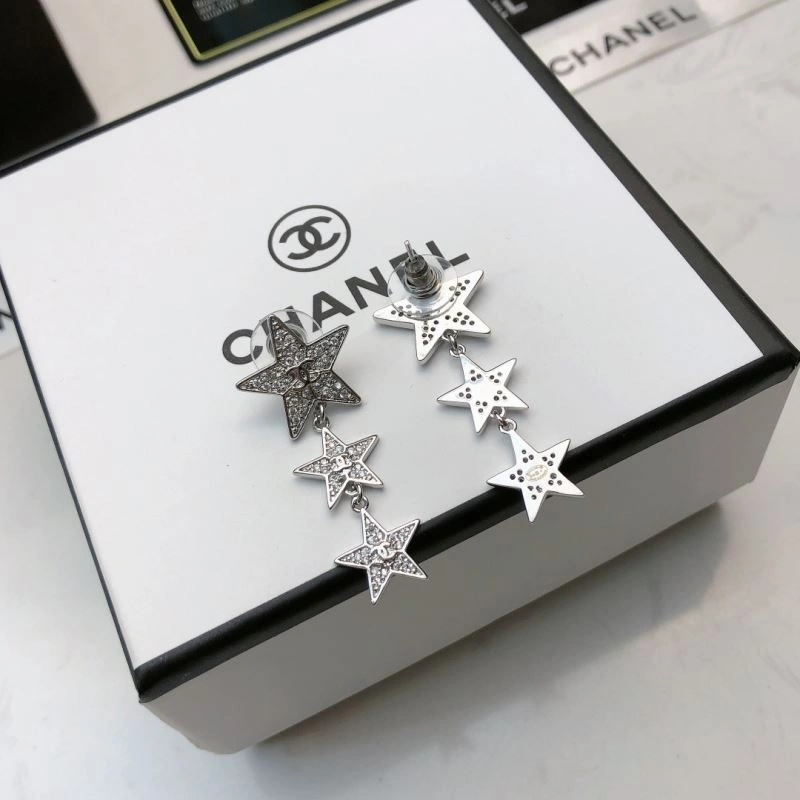 Elegant Chanel Earrings 230102