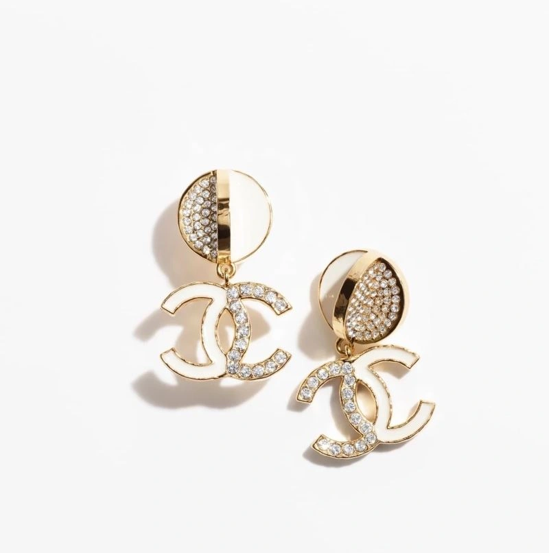 Chanel Earrings Soft 230120