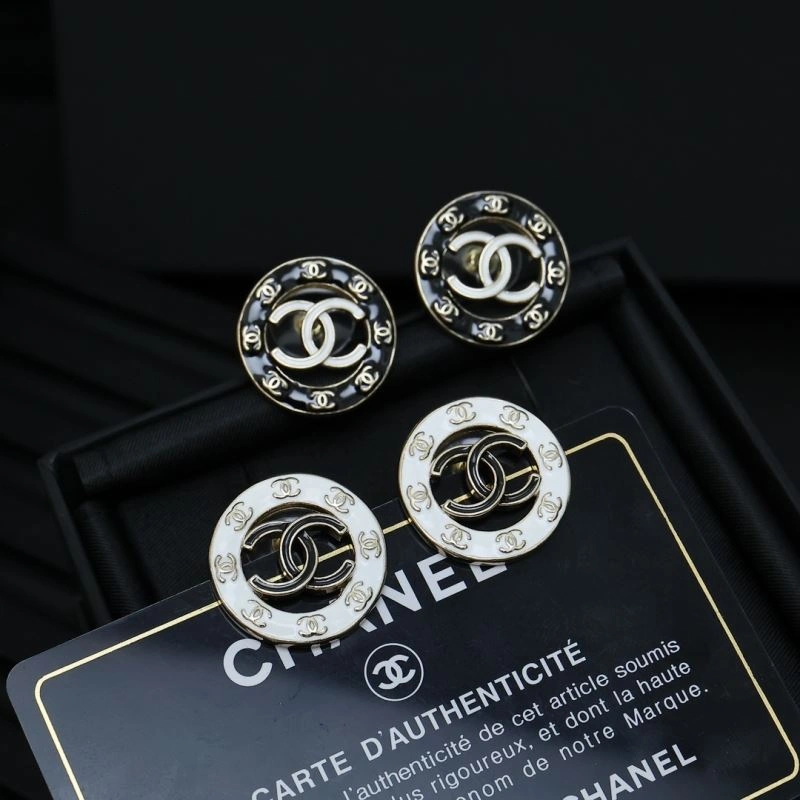 Chanel Earrings SoftTouch 230113