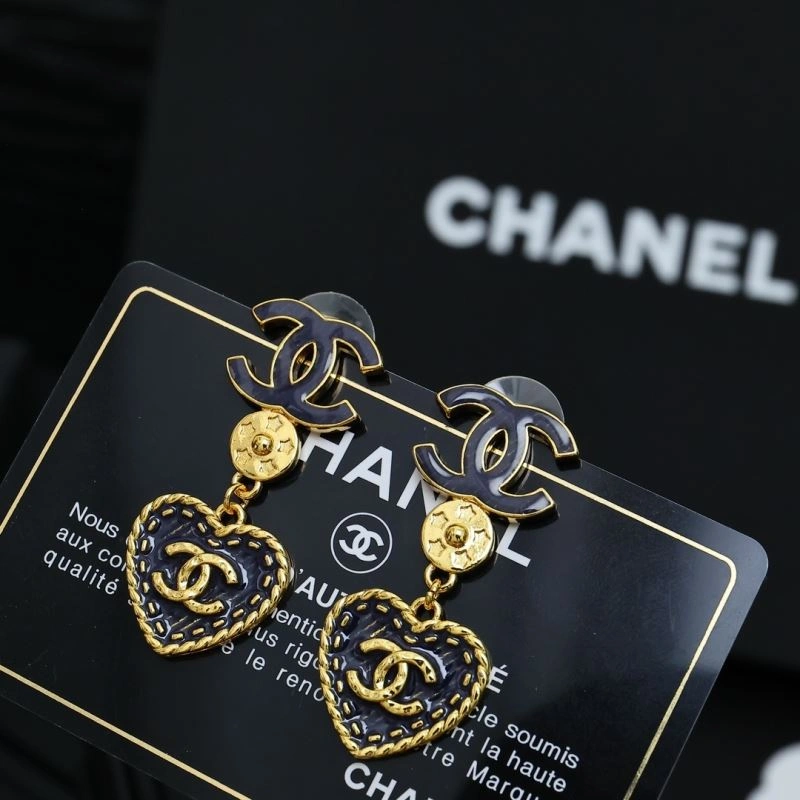 Chanel Earrings EyeCatching 230095