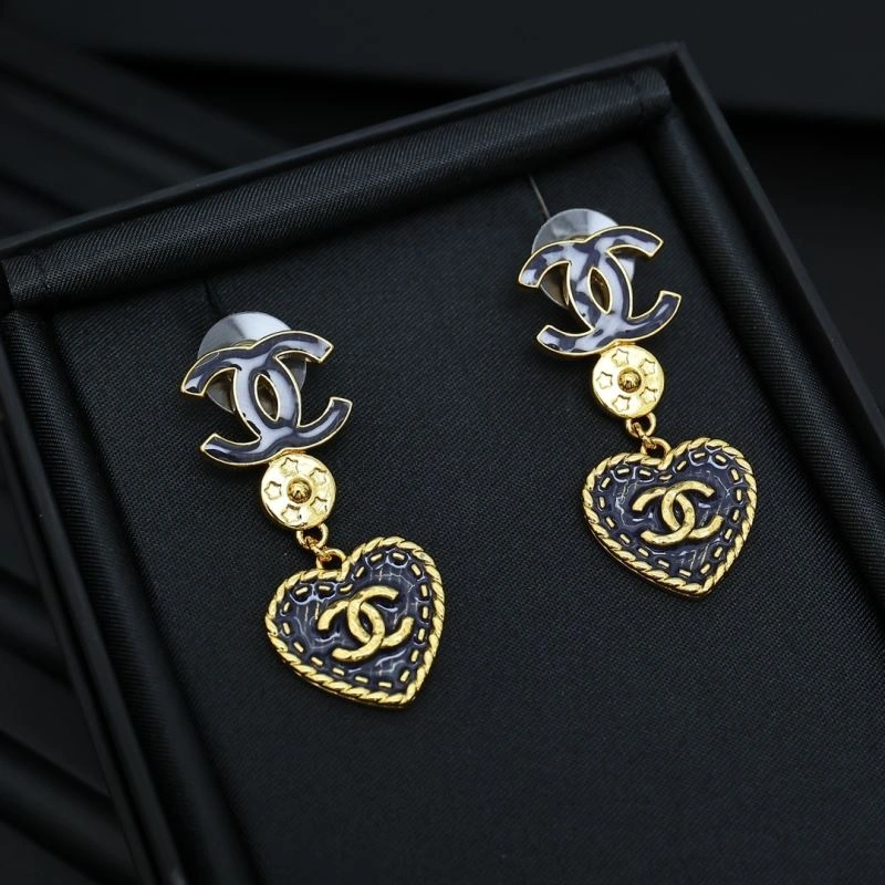 Chanel Earrings EyeCatching 230095