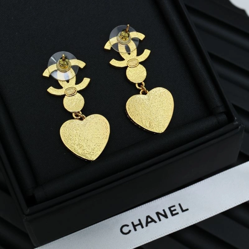 Chanel Earrings EyeCatching 230095