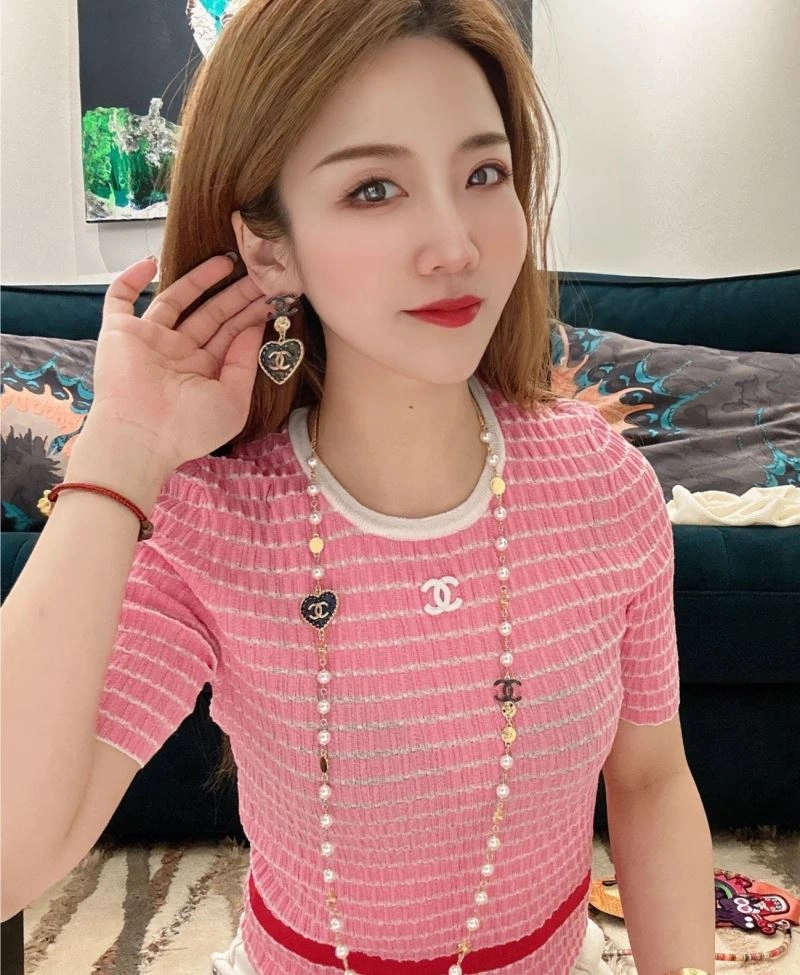 Chanel Earrings EyeCatching 230095