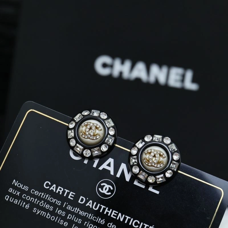 Sustainable Chanel Earrings 230111