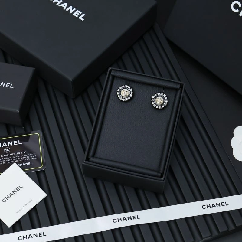Sustainable Chanel Earrings 230111
