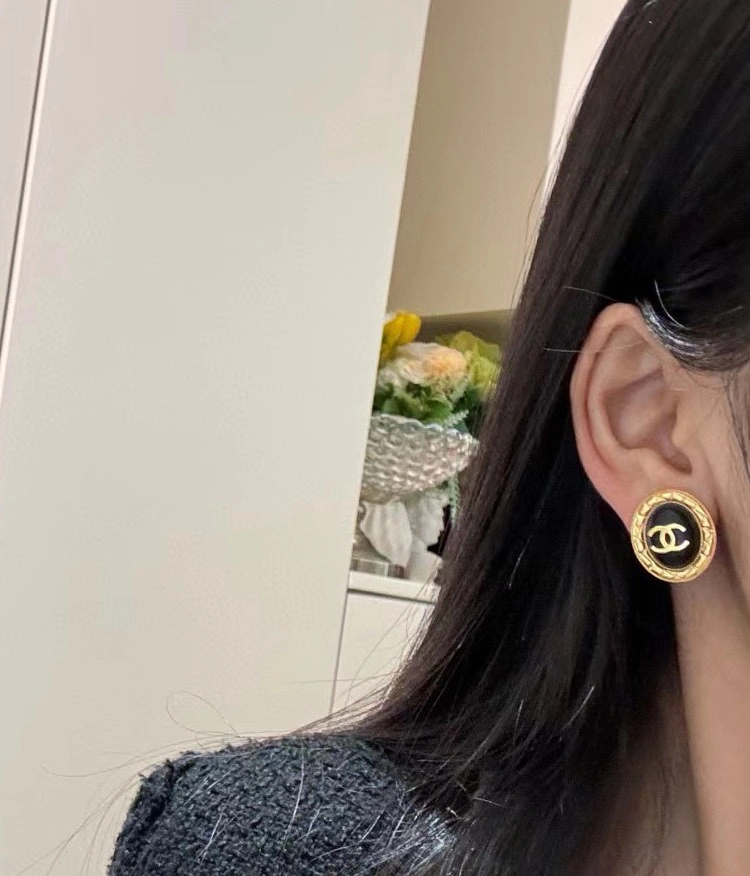 Chanel Earrings BestValue 230093
