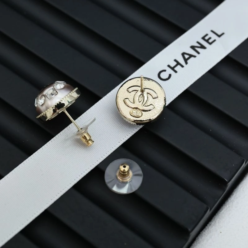 Durable Chanel Earrings 230086