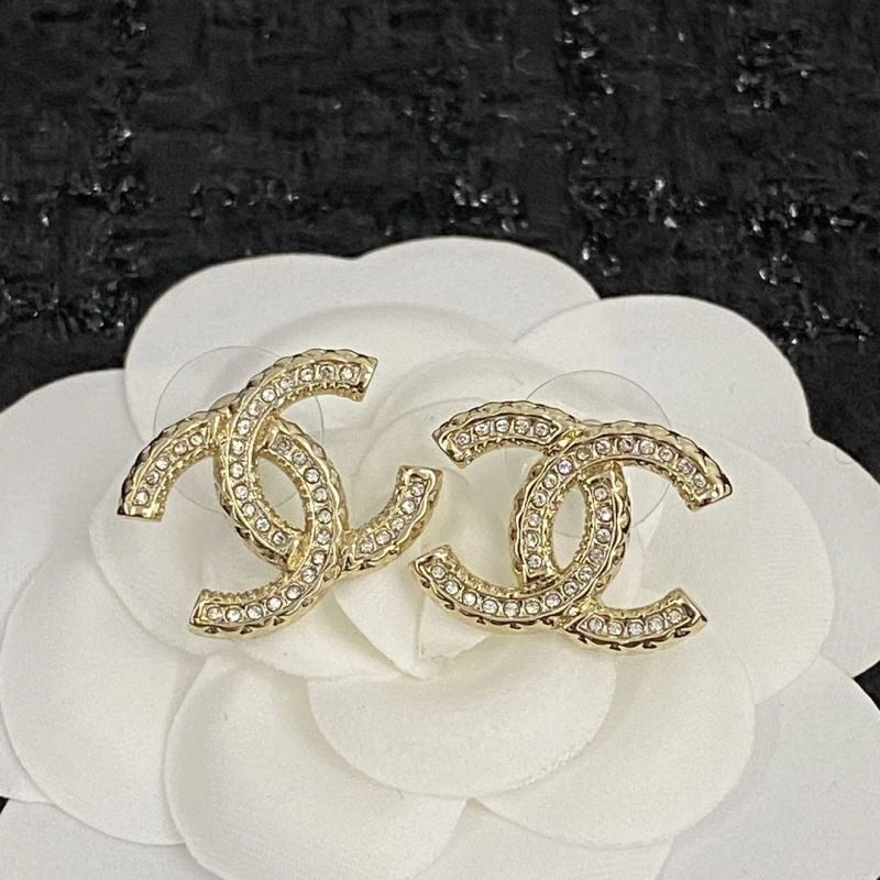 Chanel Earrings Functional 230090
