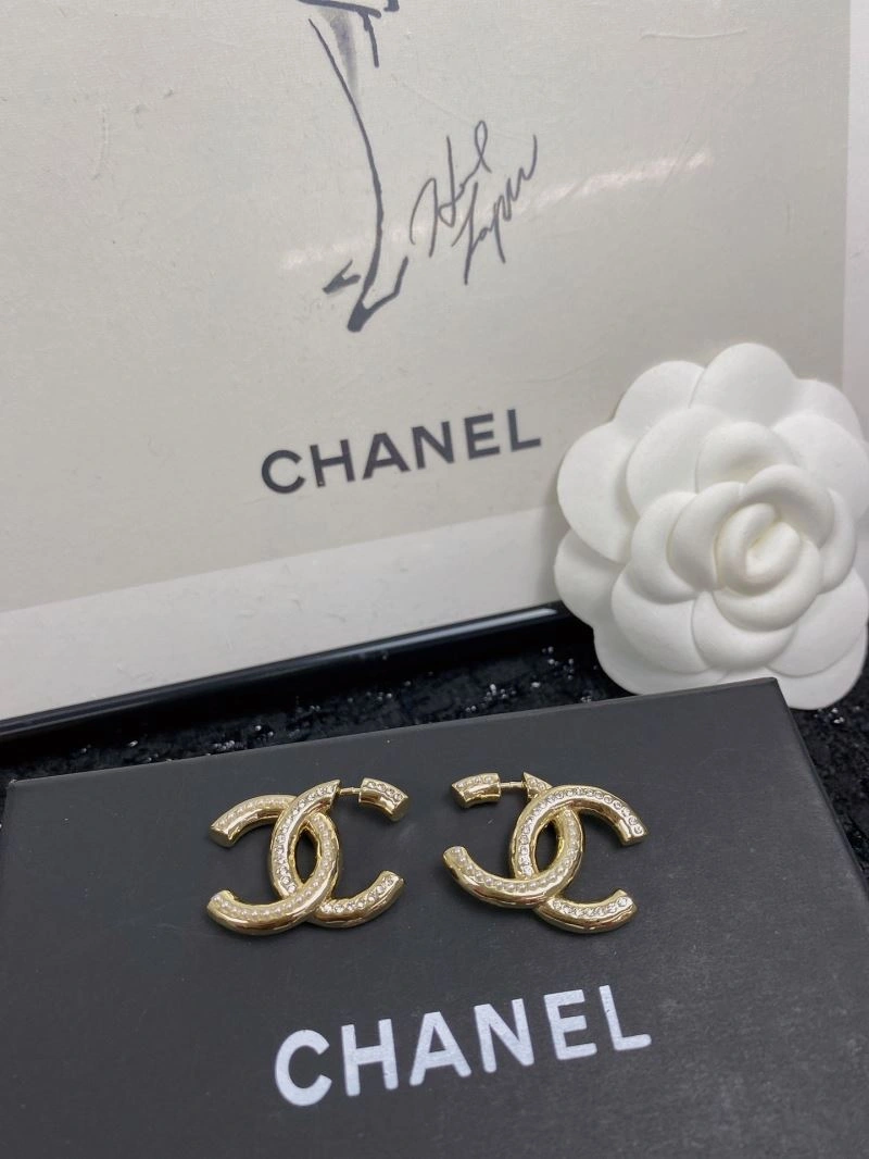 Premium Chanel Earrings 230082