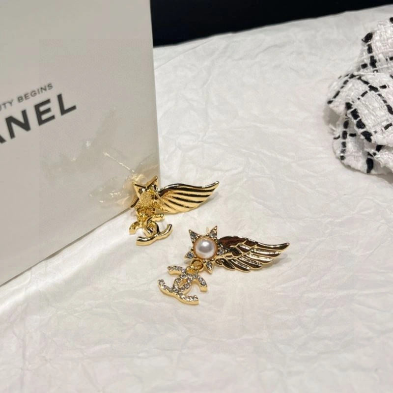 Chanel Earrings Minimalist 230112