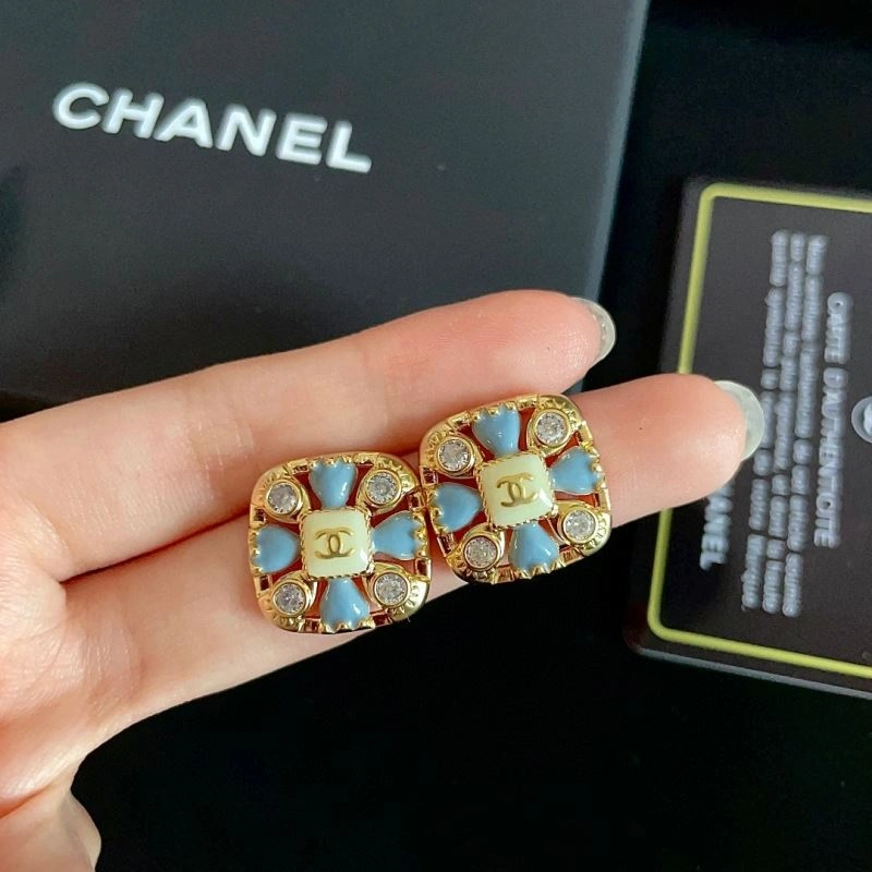Flexible Chanel Earrings 230062