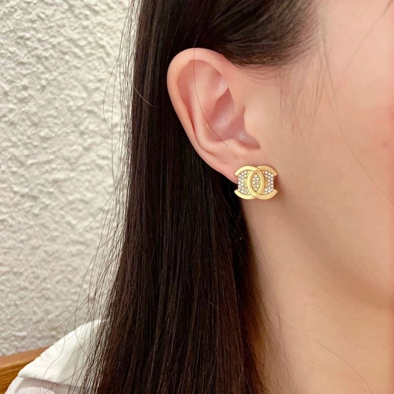 Chanel Earrings Flexible 230044