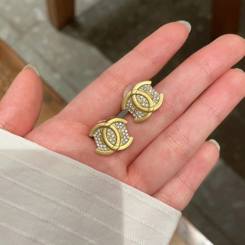 Chanel Earrings Flexible 230044