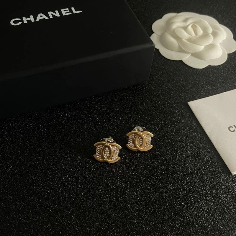 Chanel Earrings Flexible 230044