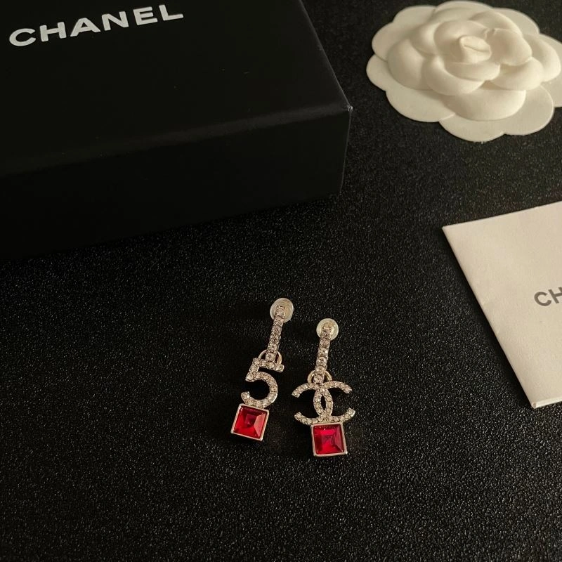 OnTrend Chanel Earrings 230037
