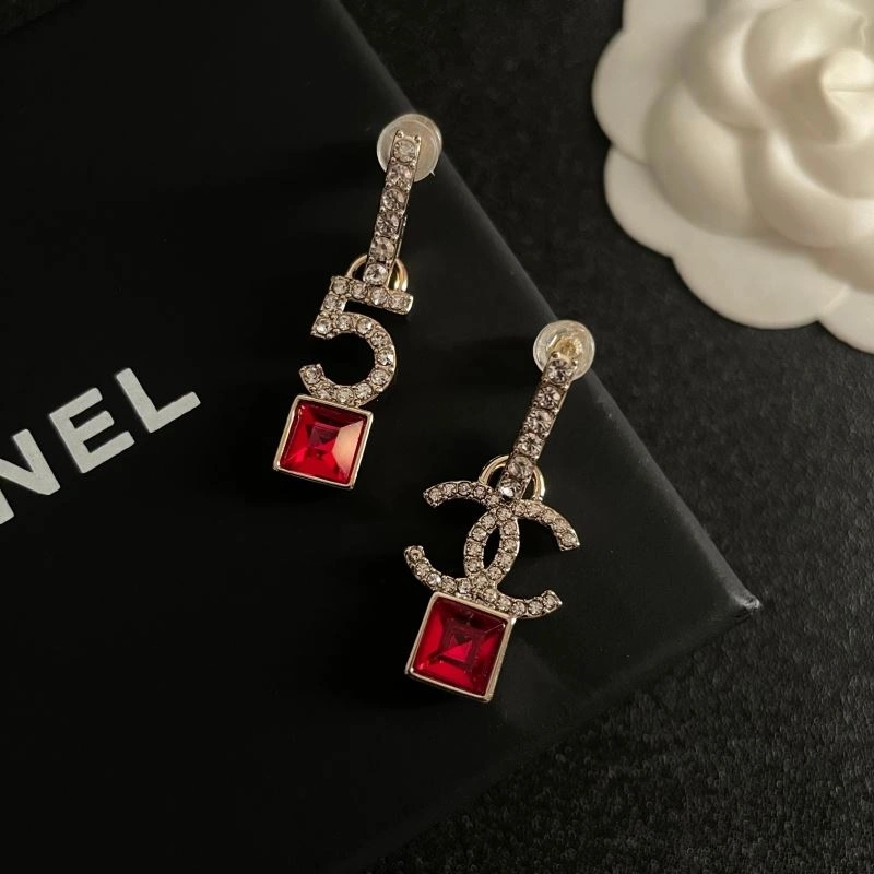 OnTrend Chanel Earrings 230037