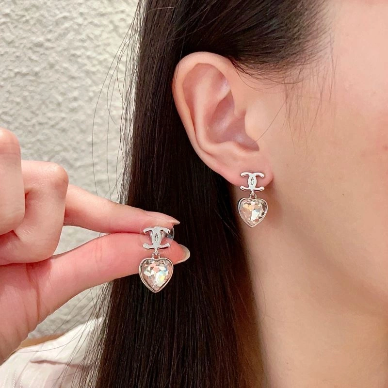 Bright Chanel Earrings 230030
