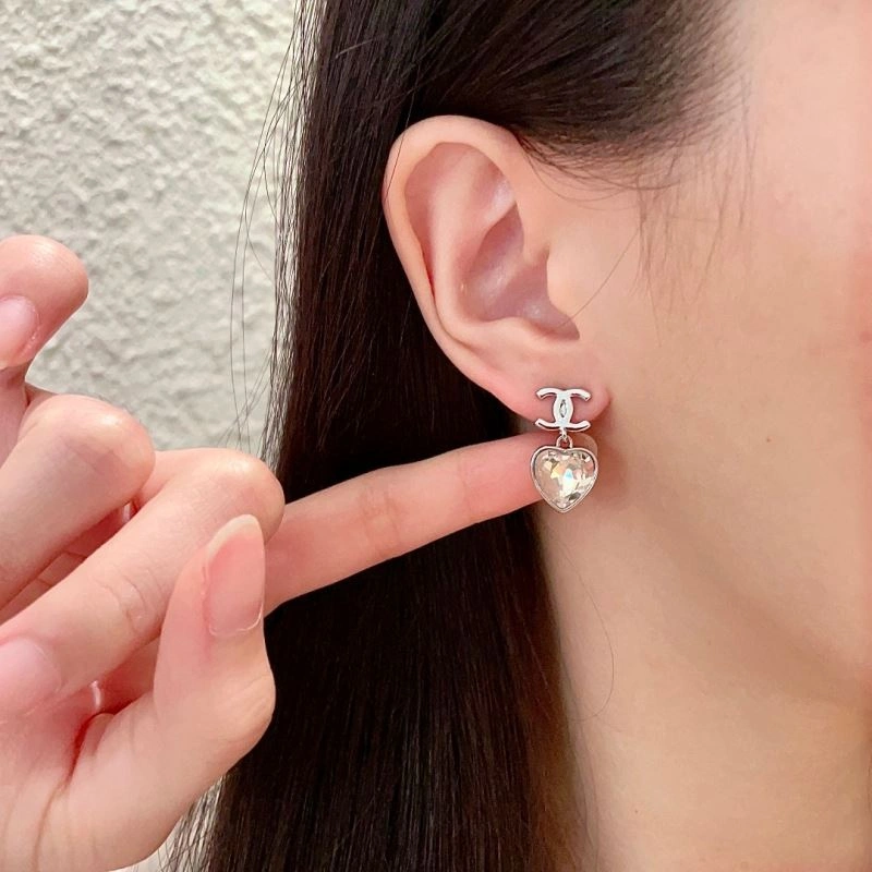 Bright Chanel Earrings 230030