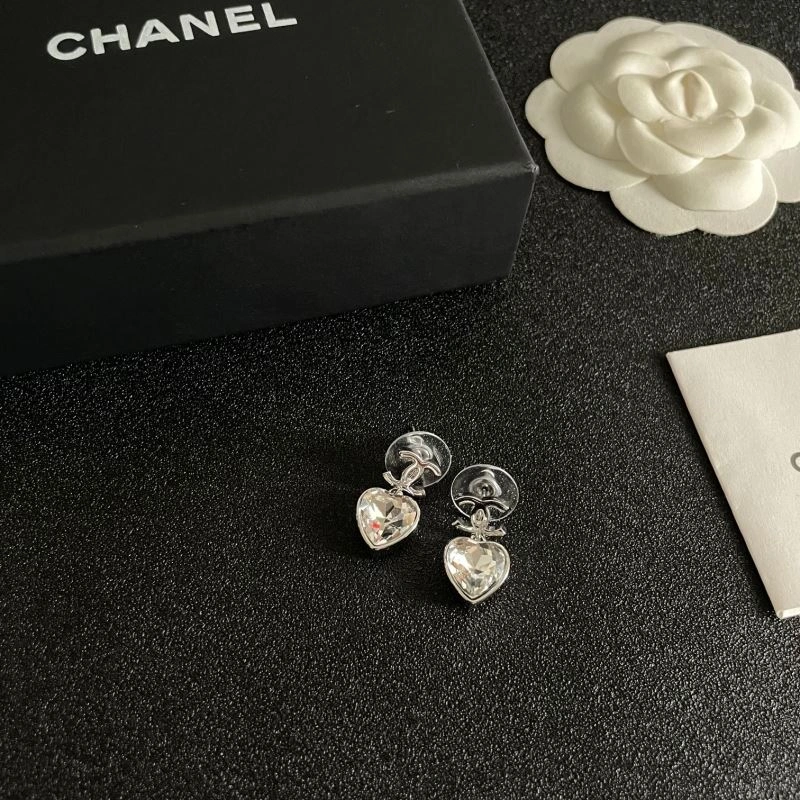 Bright Chanel Earrings 230030