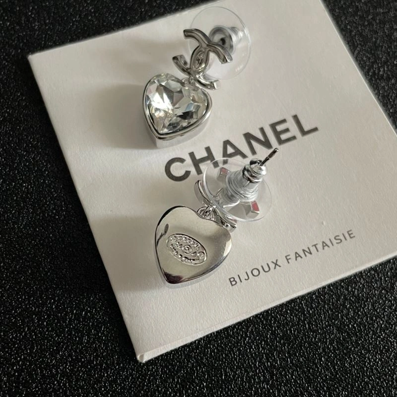 Bright Chanel Earrings 230030