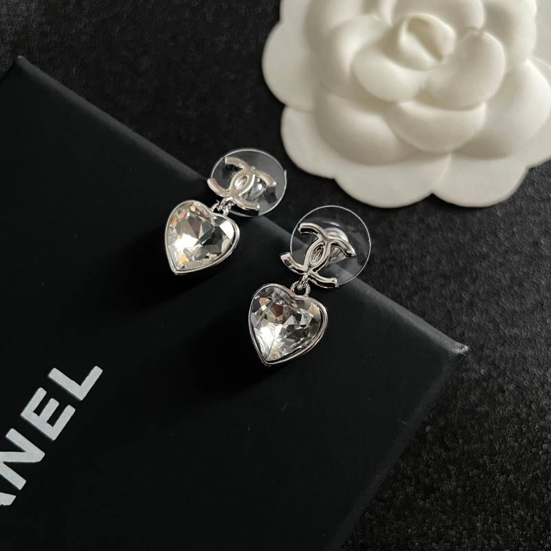 Bright Chanel Earrings 230030