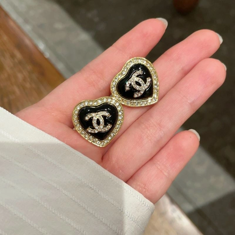 Affordable Chanel Earrings 230028