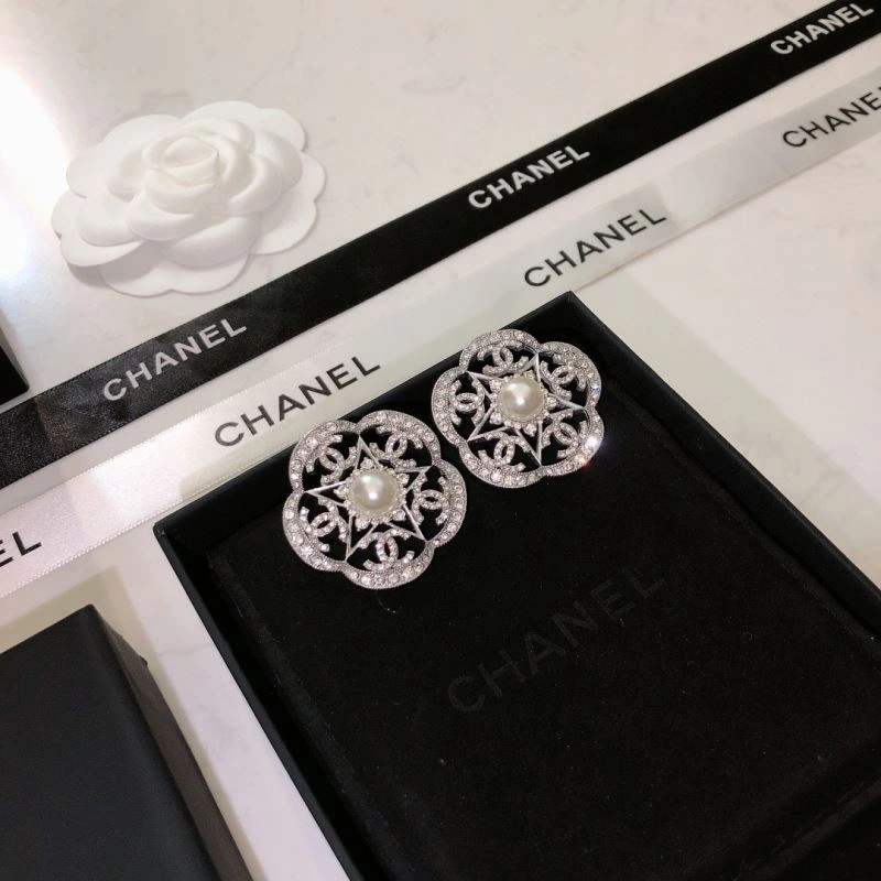 Breathable Chanel Earrings 230060