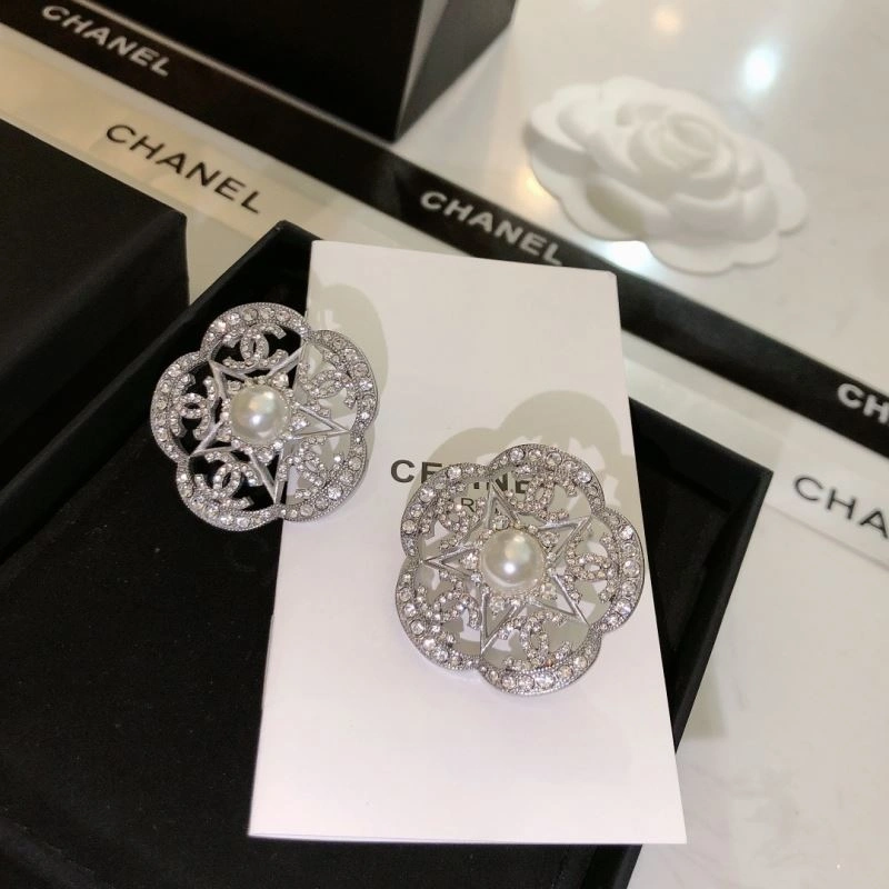 Breathable Chanel Earrings 230060