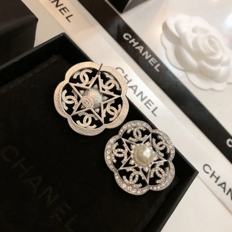Breathable Chanel Earrings 230060