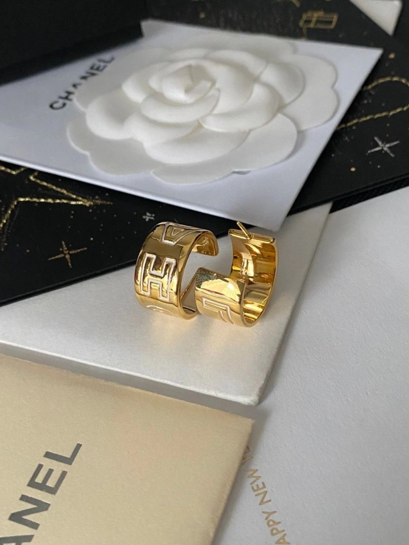 Attractive Chanel Earrings 230031