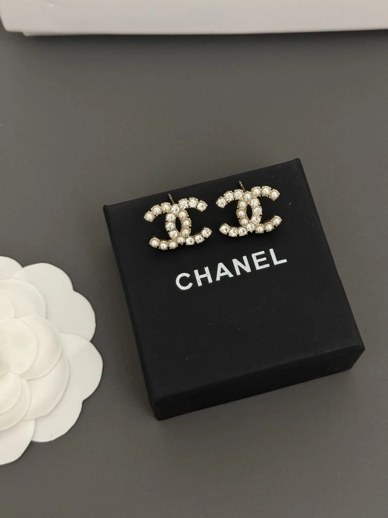 Casual Chanel Earrings 230067