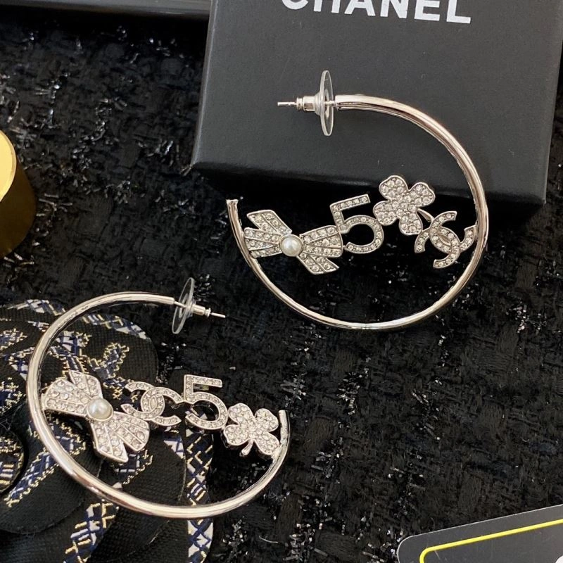 Chanel Earrings Vibrant 230018