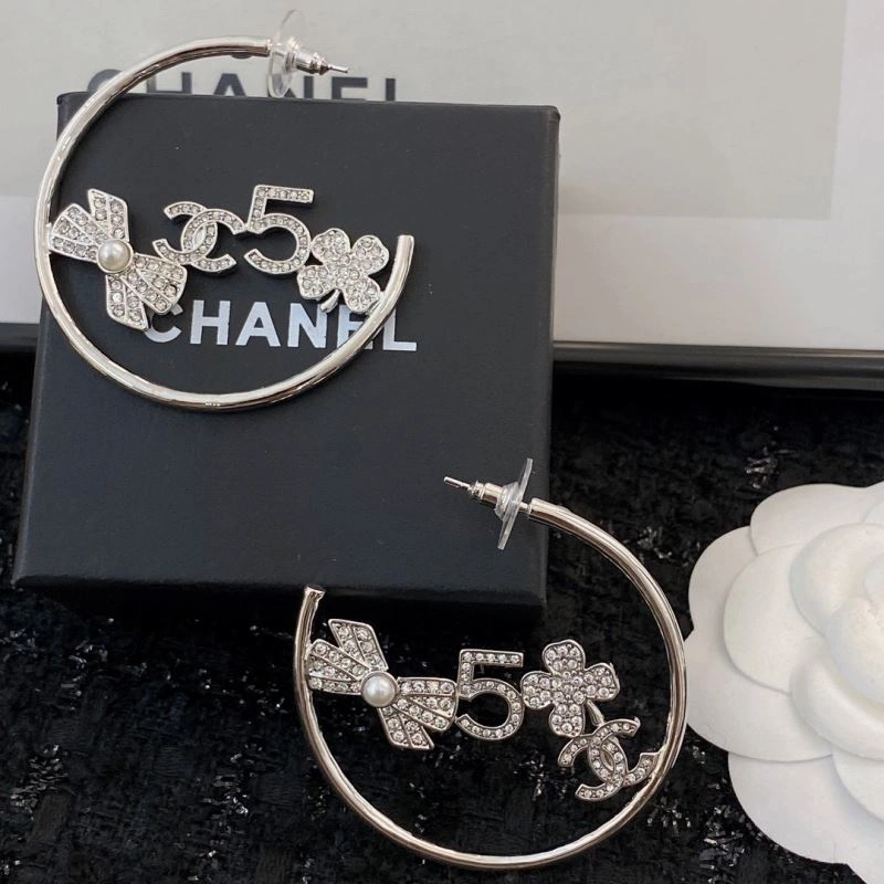 Chanel Earrings Vibrant 230018