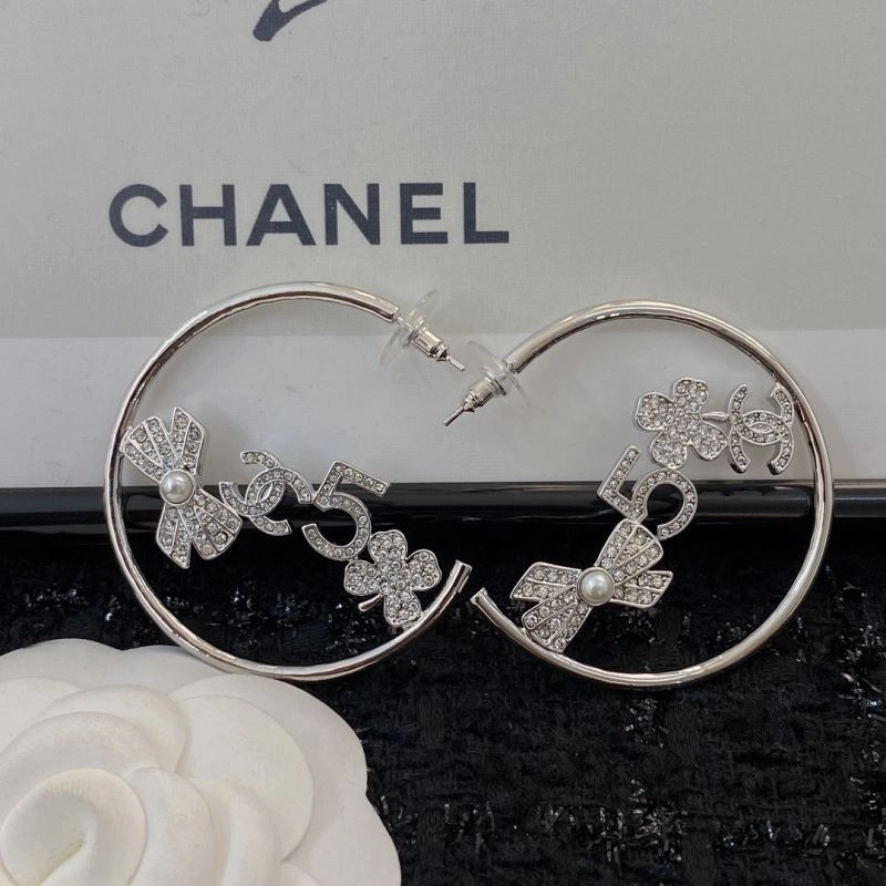 Chanel Earrings Vibrant 230018