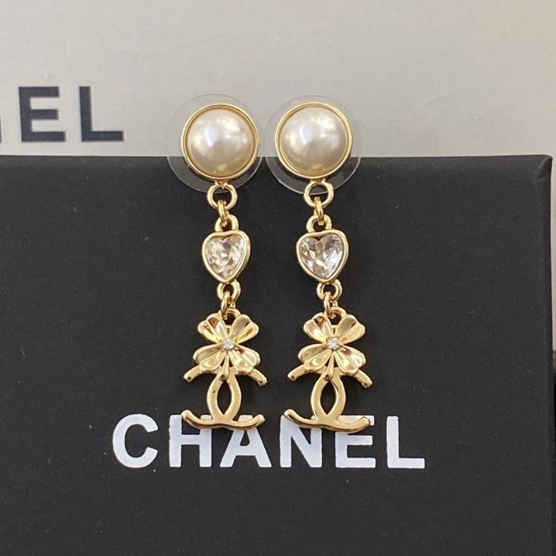 Chanel Earrings TimelessDesign 230026