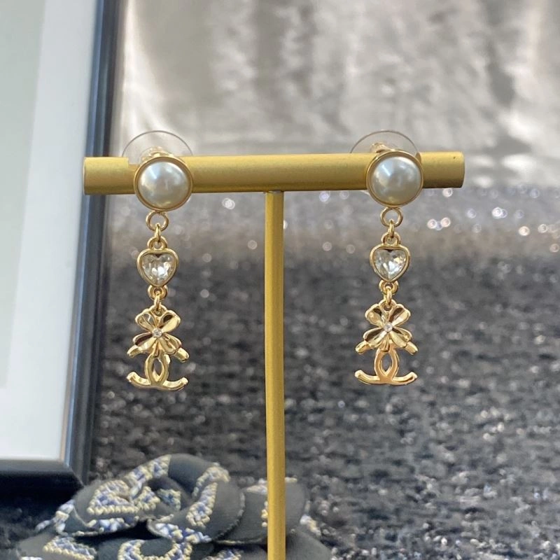 Chanel Earrings TimelessDesign 230026