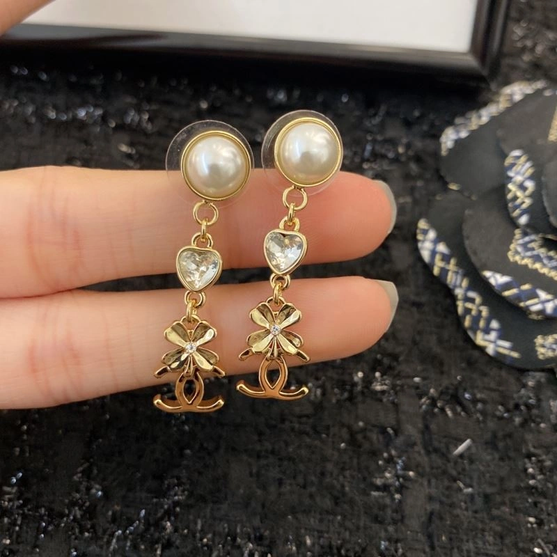 Chanel Earrings TimelessDesign 230026