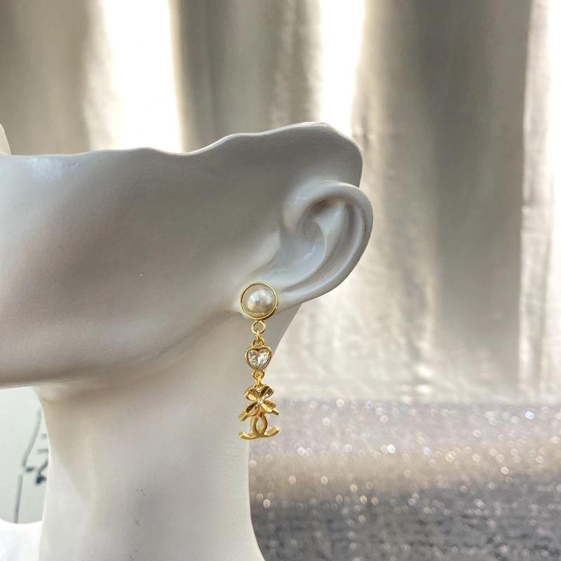 Chanel Earrings TimelessDesign 230026