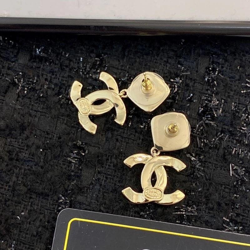 Chanel Earrings Durable 230015