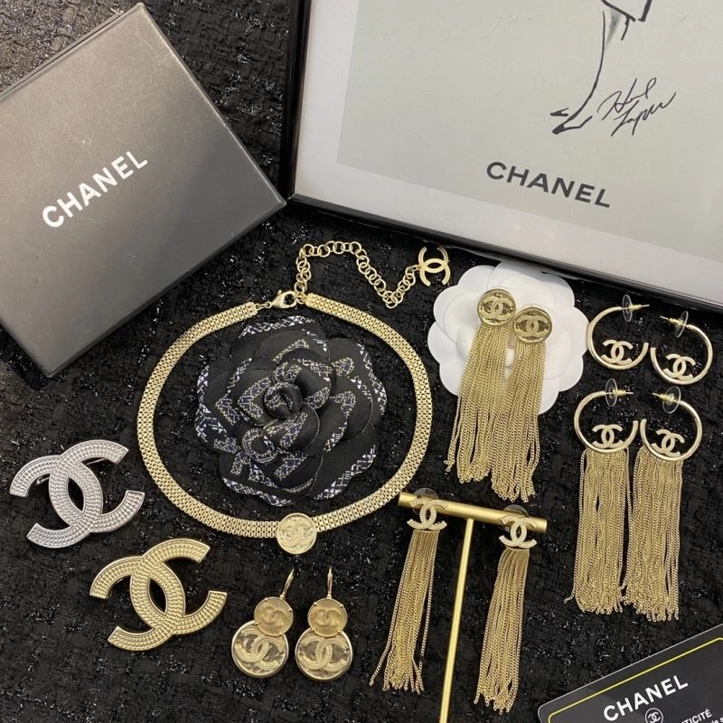 ModernLook Chanel Earrings 230001