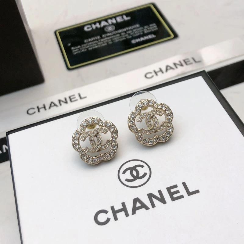 Chanel Earrings EyeCatching 230068