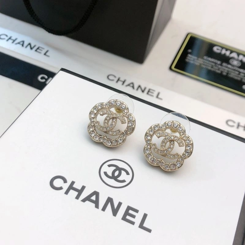 Chanel Earrings EyeCatching 230068