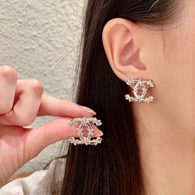 Chanel Earrings EasyCare 230038
