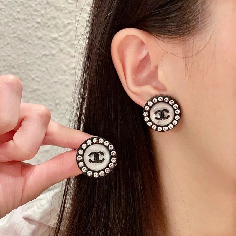 Chanel Earrings ZipUp 230034