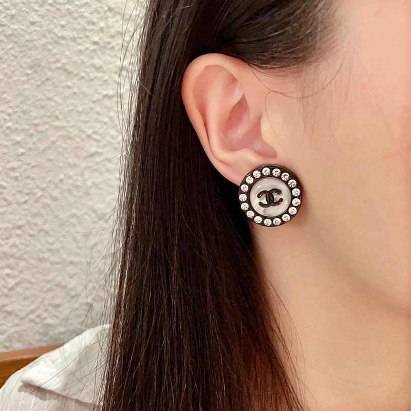 Chanel Earrings ZipUp 230034