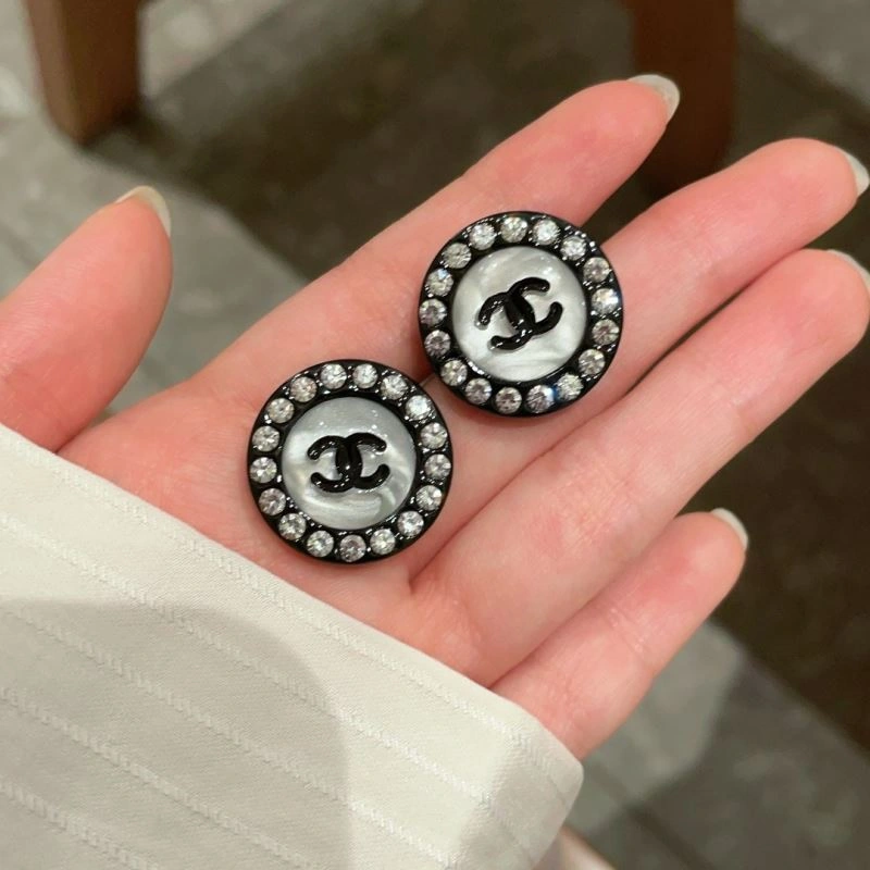 Chanel Earrings ZipUp 230034