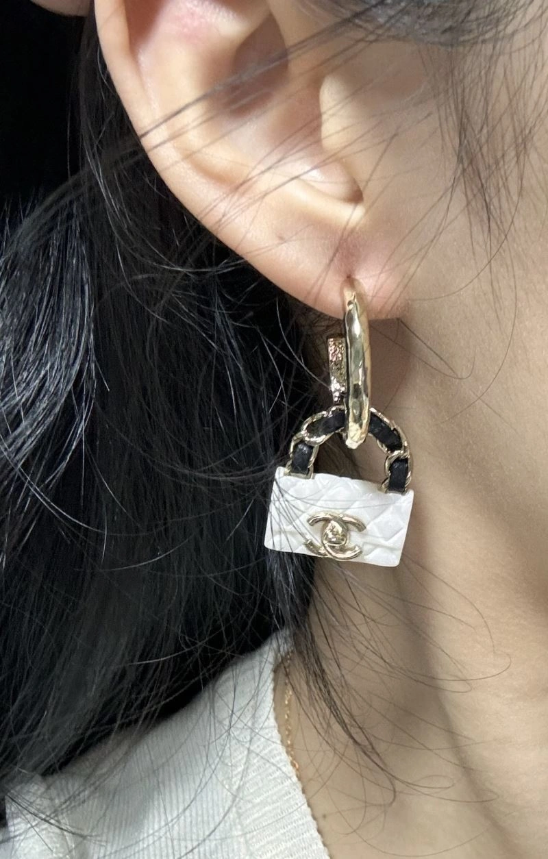 SoftTouch Chanel Earrings 230007