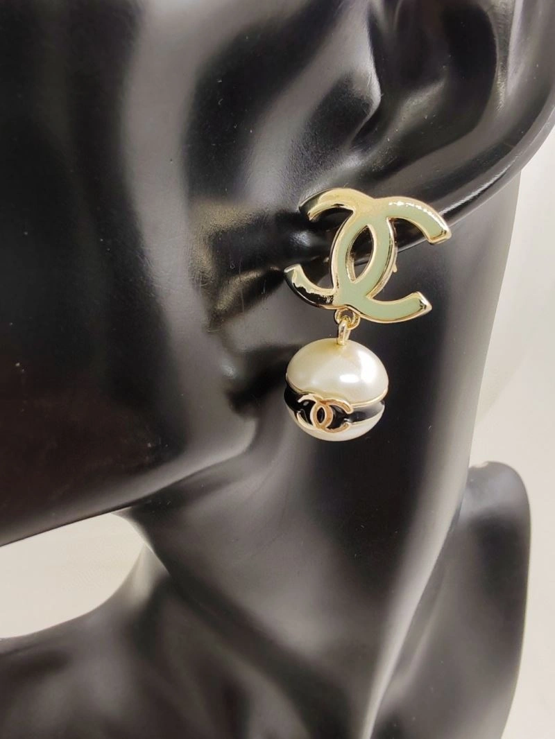 Chanel Earrings TechFriendly 229999