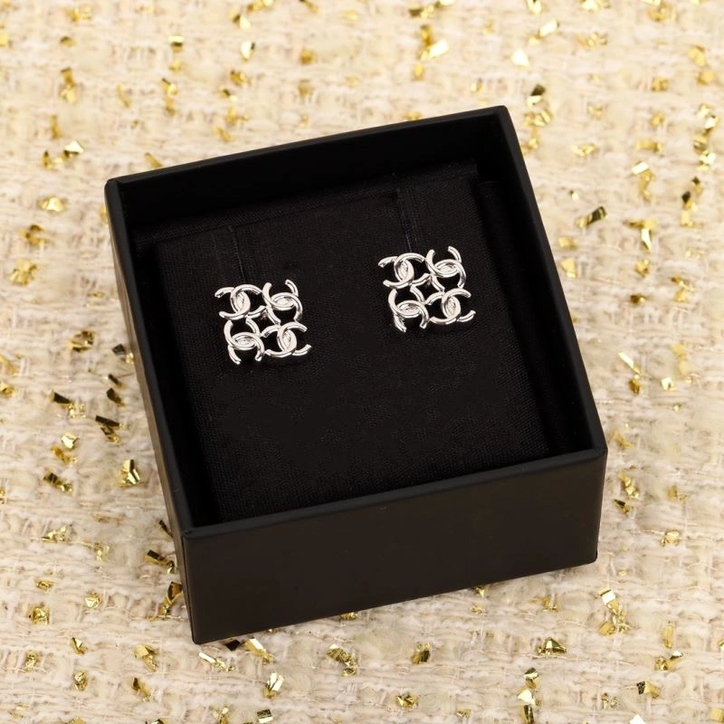 ZeroBulk Chanel Earrings 230049