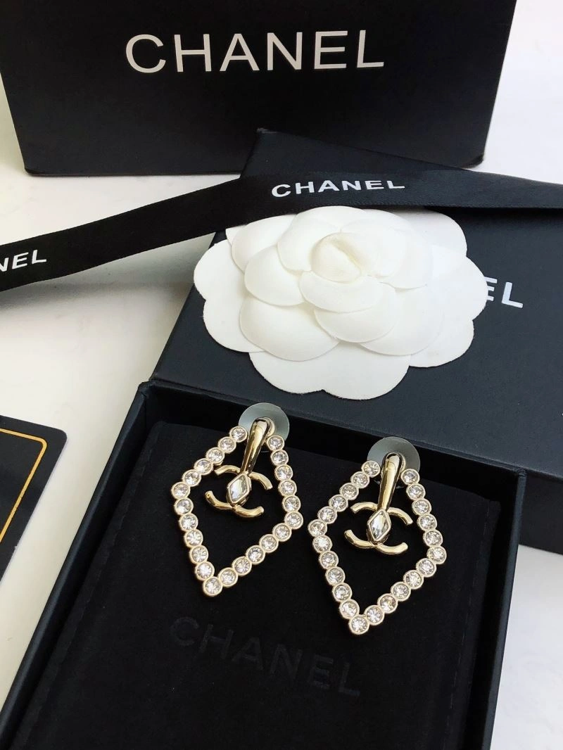 WellDesigned Chanel Earrings 230020